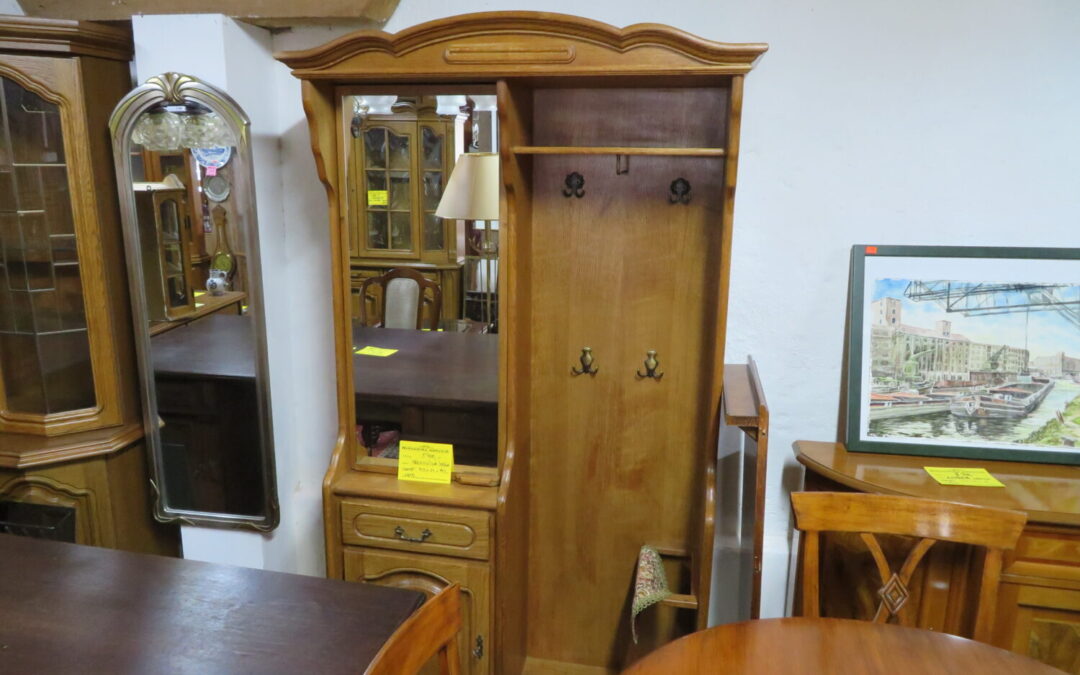 Předsíňová stěna