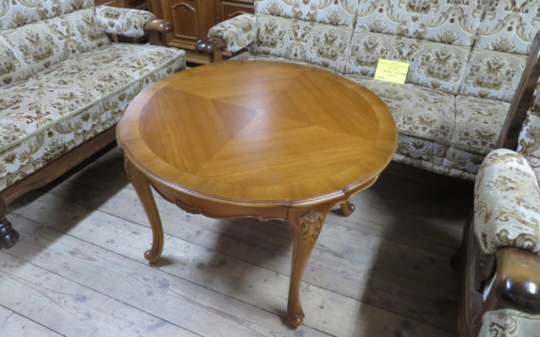 Konferenční stolek