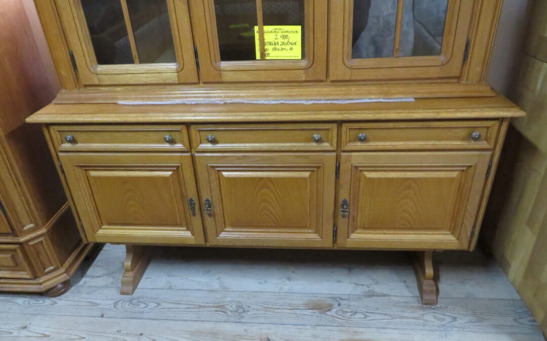 Komoda 3dv. na nožičkách